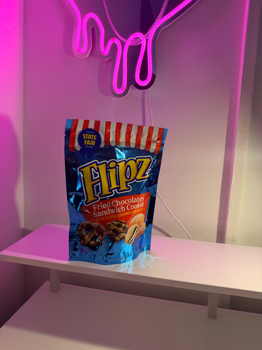 Flipz pretzel chocolate deep fried